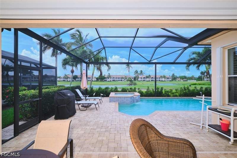 3 bedroom SingleFamilyResidence at 9203 Willowcrest Ct, Lexington Country Club, Fort Myers — photo 4