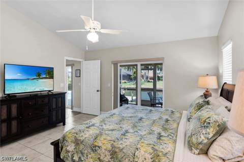 478 Persian Ct, Marco Island FL - photo 13 of 46