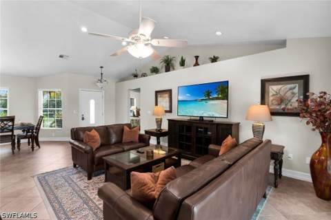 478 Persian Ct, Marco Island FL - photo 16 of 46
