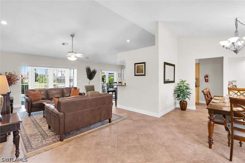 3 bedroom SingleFamilyResidence at 478 Persian Ct, Marco Island, Marco Island — photo 3
