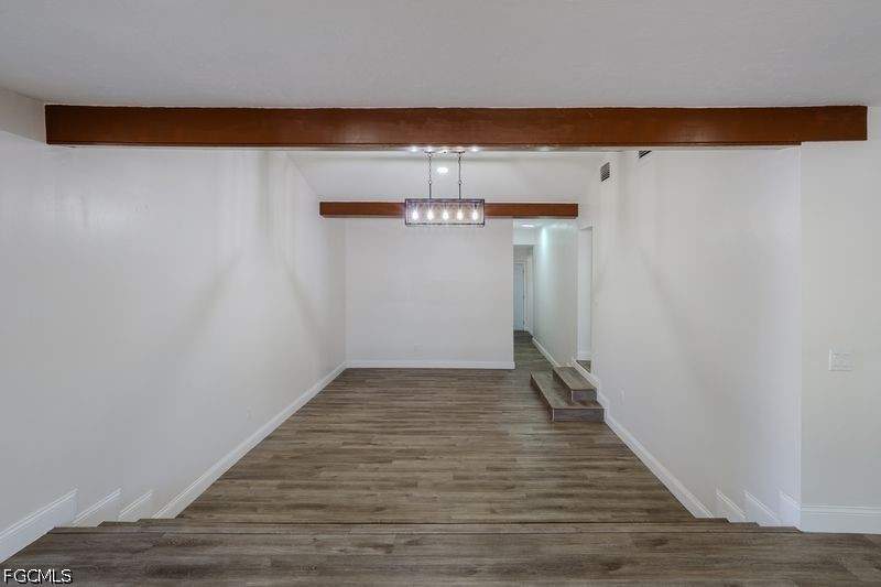 5 bedroom SingleFamilyResidence at 599 Carolina Ave, Fort Myers, Fort Myers — photo 4