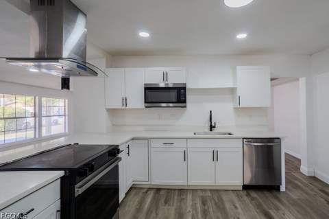 599 Carolina Ave, Fort Myers FL - photo 7 of 50