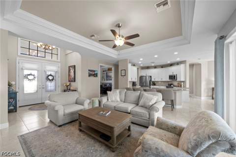 4401 SW 25th Pl, Cape Coral FL - photo 10 of 36