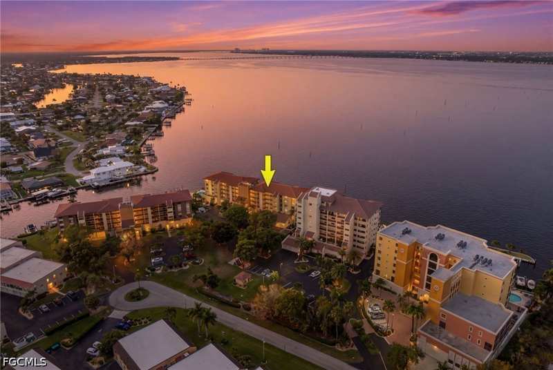 3 bedroom Condominium at 4015 SE 20th Pl 503, Rivers Condo, Cape Coral — photo 1