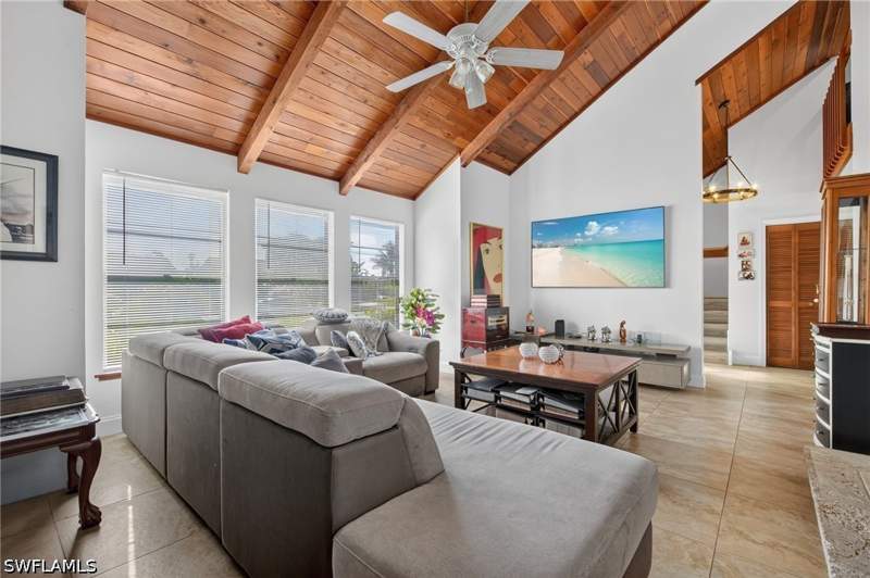 3 bedroom SingleFamilyResidence at 2281 53rd St SW, Golden Gate City, Naples — photo 4