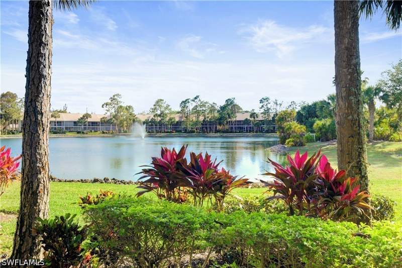 2 bedroom Condominium at 2420 Hidden Lake Dr 5, Falling Waters, Naples — photo 2