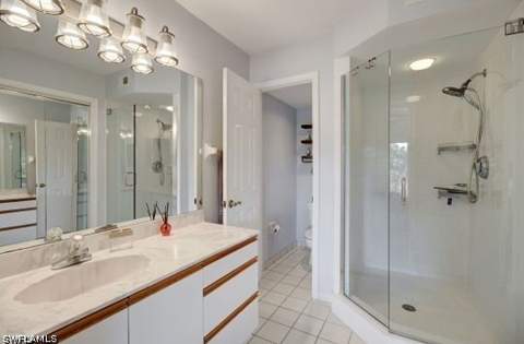 2420 Hidden Lake Dr 5, Naples FL - photo 21 of 35