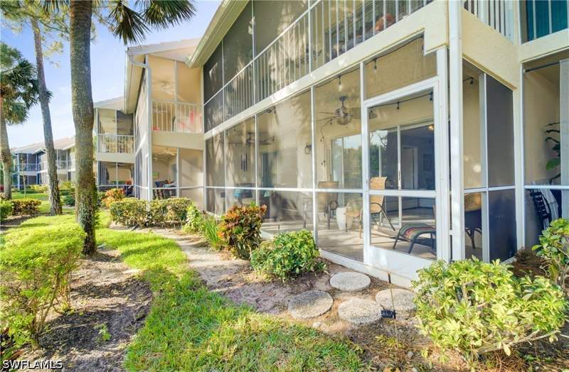 2 bedroom Condominium at 2420 Hidden Lake Dr 5, Falling Waters, Naples — photo 3