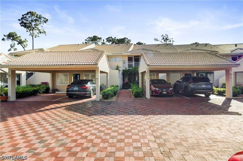 2 bedroom Condominium at 2420 Hidden Lake Dr 5, Falling Waters, Naples — photo 5