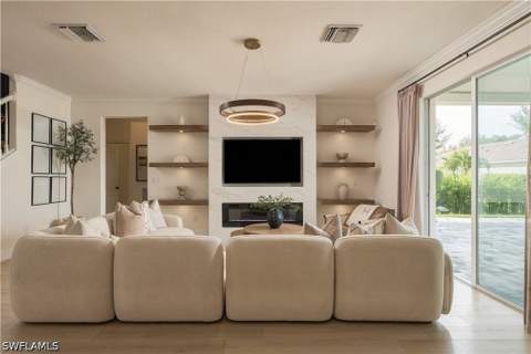 2109 Clementine St, Naples FL - photo 10 of 43