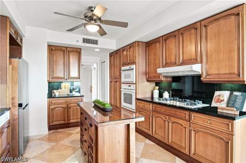6597 Nicholas Blvd 1005, Naples FL - photo 13 of 49