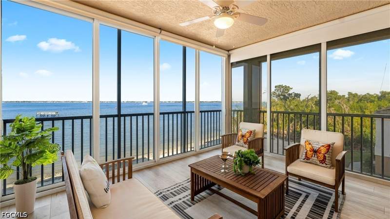 3 bedroom Condominium at 14811 Laguna Dr 202, Harbor Place, Fort Myers — photo 2