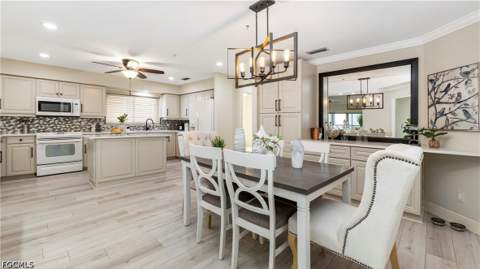 14811 Laguna Dr 202, Fort Myers FL - photo 8 of 28