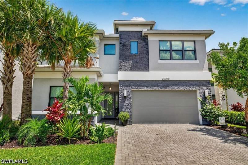 4 bedroom SingleFamilyResidence at 20390 Fair Oak Ln, Rivercreek In Estero, Estero — photo 2