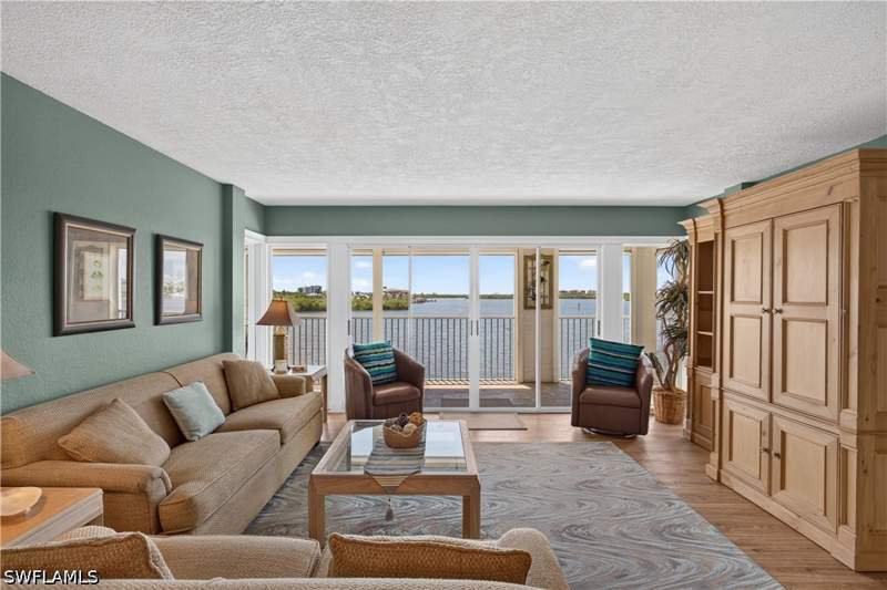 2 bedroom Condominium at 4895 Bonita Beach Rd 204-(3 floors up), Hickory Bay West, Bonita Springs — photo 4
