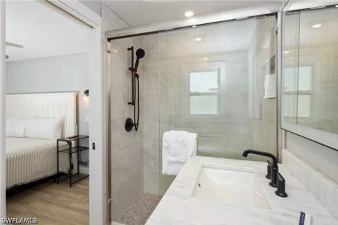 210 Dakota Ave, Fort Myers Beach FL - photo 15 of 34