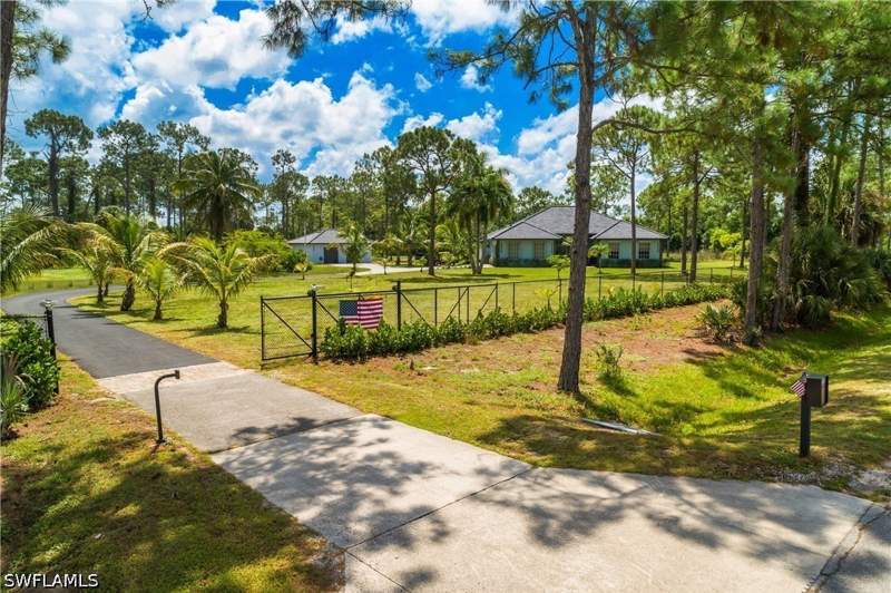 3 bedroom SingleFamilyResidence at 3280 66th St SW, Golden Gate Estates, Naples — photo 5