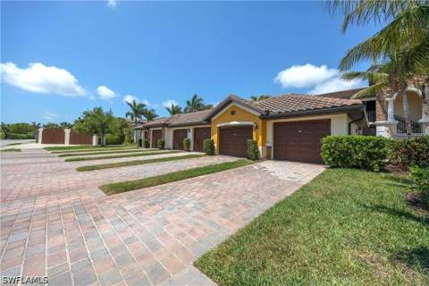 9517 Avellino Way 2215, Naples FL - photo 14 of 41
