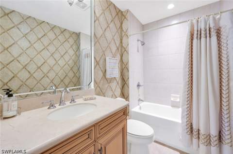 545 Avellino Isles Cir 29102, Naples FL - photo 17 of 26