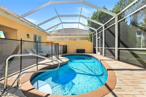 28032 Eagle Ray Ct, Bonita Springs FL - photo 20 of 38