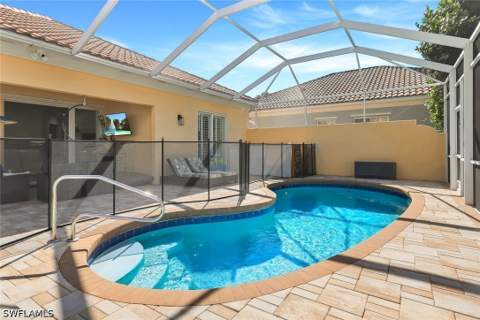 28032 Eagle Ray Ct, Bonita Springs FL - photo 21 of 38