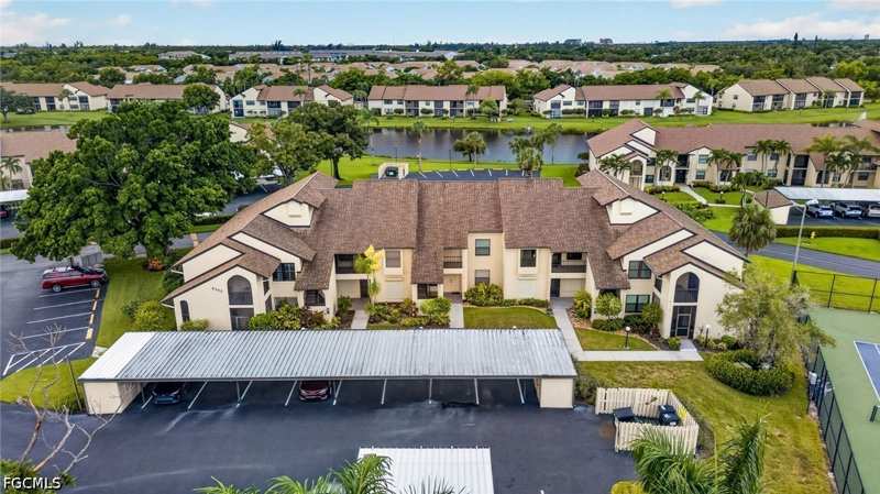 3 bedroom Condominium at 8382 Charter Club Cir 6, Club At Crystal Lake Condominium, Fort Myers — photo 1