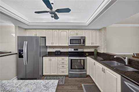 8382 Charter Club Cir 6, Fort Myers FL - photo 11 of 42