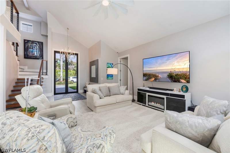 3 bedroom SingleFamilyResidence at 549 Eagle Creek Dr, Eagle Creek Estates, Naples — photo 4