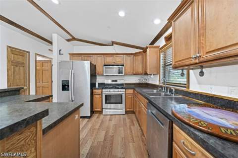 1111 Thompson Ave, Lehigh Acres FL - photo 8 of 29