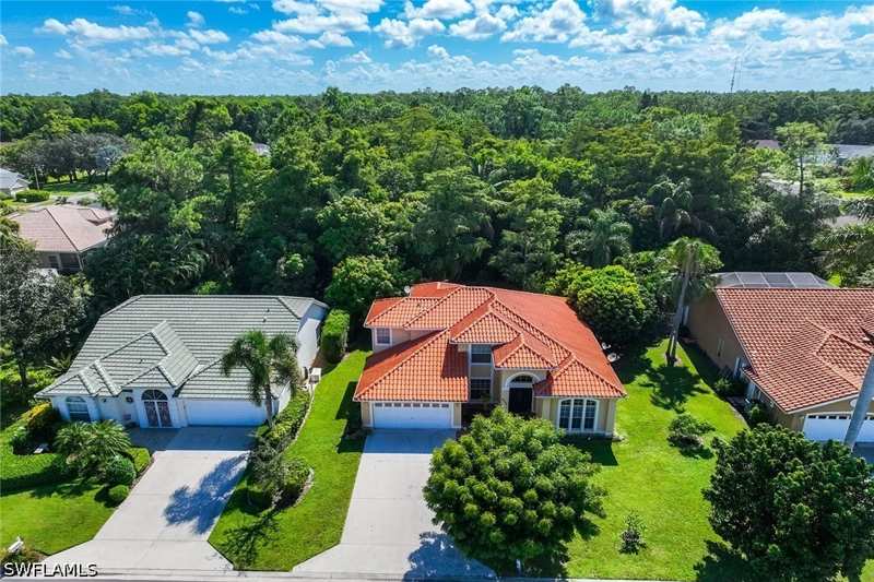 4 bedroom SingleFamilyResidence at 5050 Mabry Dr, Crown Pointe East, Naples — photo 1