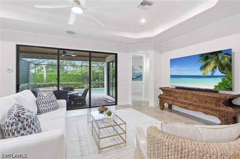 3 bedroom SingleFamilyResidence at 9479 Piacere Way, Pavia, Naples — photo 5