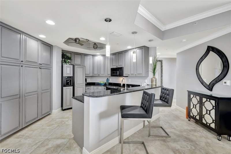 3 bedroom Condominium at 5781 Cape Harbour Dr 1201, Marina South II, Cape Coral — photo 5
