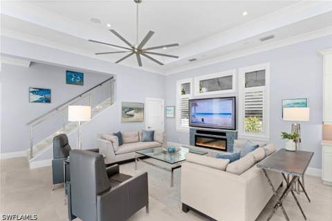 665 10th St N, Naples FL - photo 10 of 45