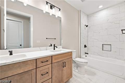 1214 Acacia Ave, Lehigh Acres FL - photo 10 of 50