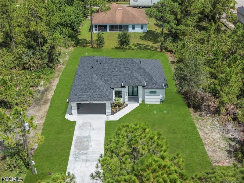 3 bedroom SingleFamilyResidence at 3212 33rd St W, Lehigh Acres, Lehigh Acres — photo 3