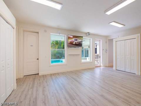 180 7th Ave S, Naples FL - photo 11 of 19