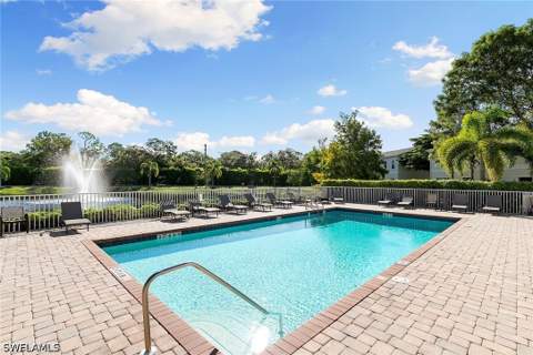 3245 Cypress Glen Way 504, Naples FL - photo 20 of 23