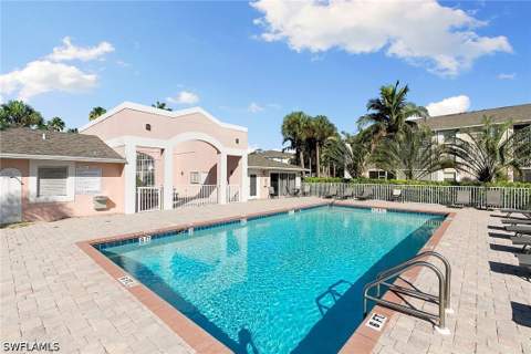 3245 Cypress Glen Way 504, Naples FL - photo 21 of 23
