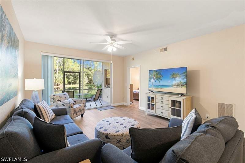 2 bedroom Condominium at 3245 Cypress Glen Way 504, Cypress Glen, Naples — photo 4