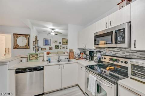 15441 Bellamar Cir 1113, Fort Myers FL - photo 7 of 46