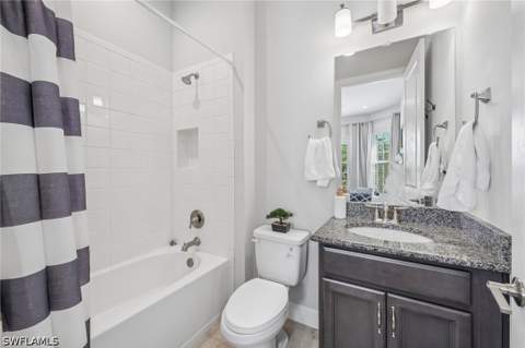 8131 Lucello Ter S, Naples FL - photo 16 of 47