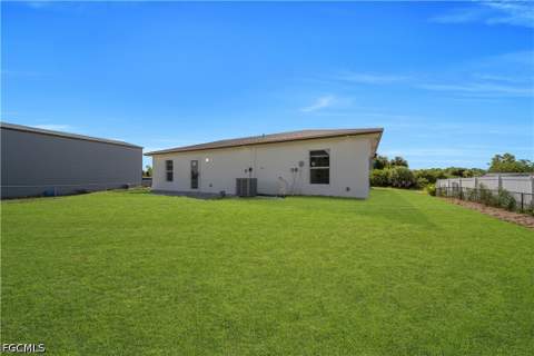 747 Fleming Ave S, Lehigh Acres FL - photo 21 of 28