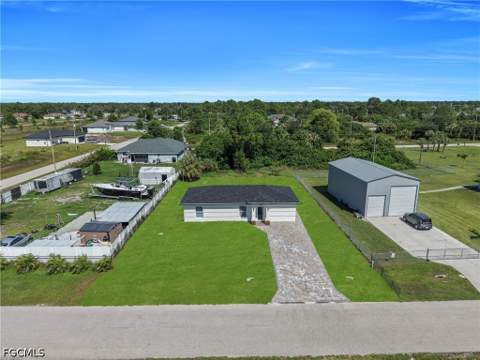 747 Fleming Ave S, Lehigh Acres FL - photo 23 of 28