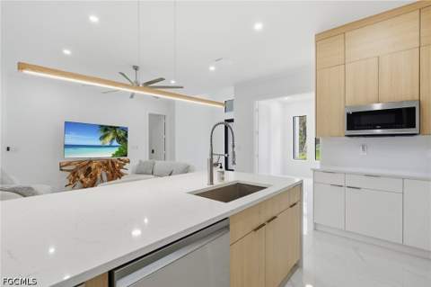181 18th Ave NW, Naples FL - photo 18 of 50