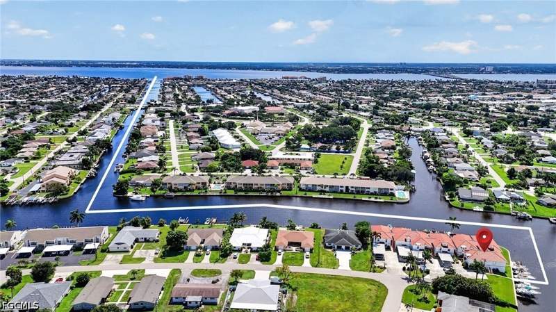 3 bedroom Condominium at 4041 SE 11th Pl 207, Palm Vista Condo, Cape Coral — photo 2