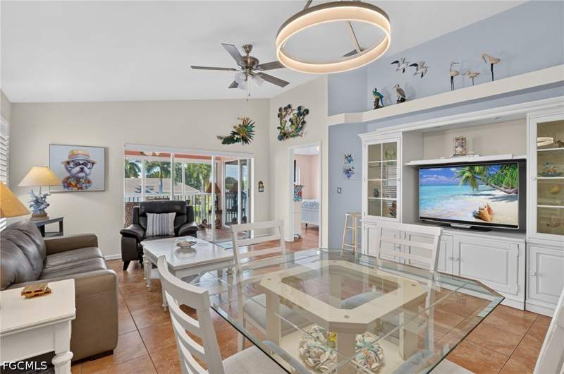 3 bedroom Condominium at 4041 SE 11th Pl 207, Palm Vista Condo, Cape Coral — photo 3