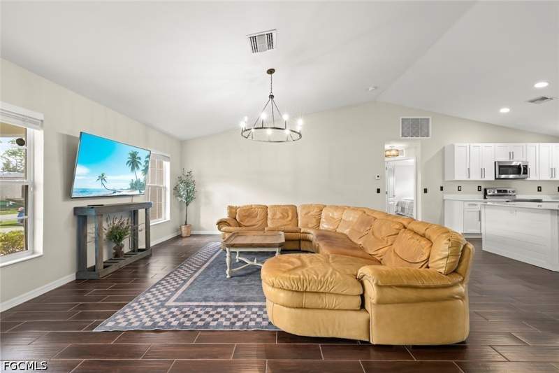 3 bedroom SingleFamilyResidence at 137 Napier Ave S, Lehigh Acres, Lehigh Acres — photo 5