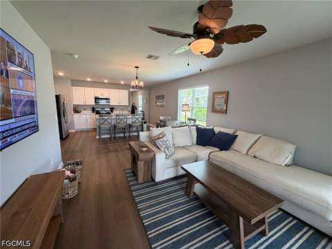18524 Cronin Sand Ln, North Fort Myers FL - photo 11 of 29