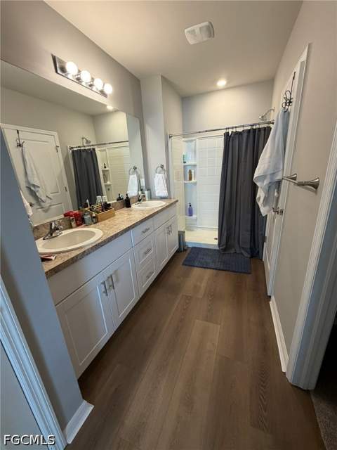 18524 Cronin Sand Ln, North Fort Myers FL - photo 14 of 29