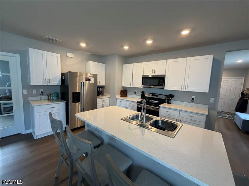 3 bedroom SingleFamilyResidence at 18524 Cronin Sand Ln, Brightwater, North Fort Myers — photo 4